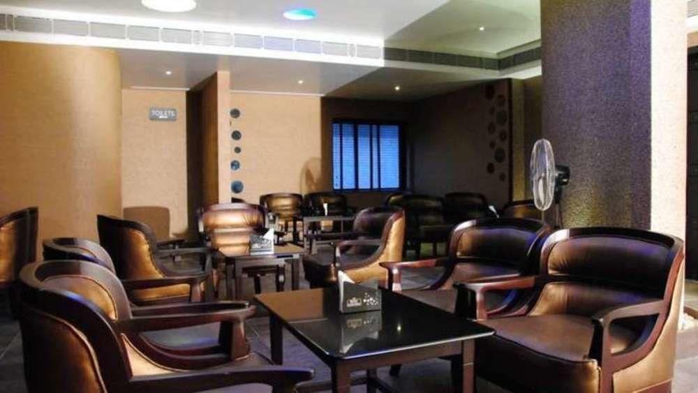 Vishwaratna Hotel Gauháti Kültér fotó